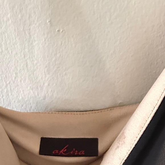 Elegant Black Slip Dress - Picture 6 of 7